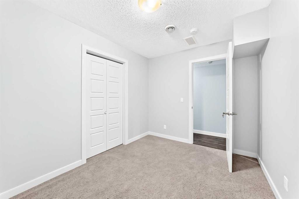 325 Evanspark Gardens Nw, Calgary, AB