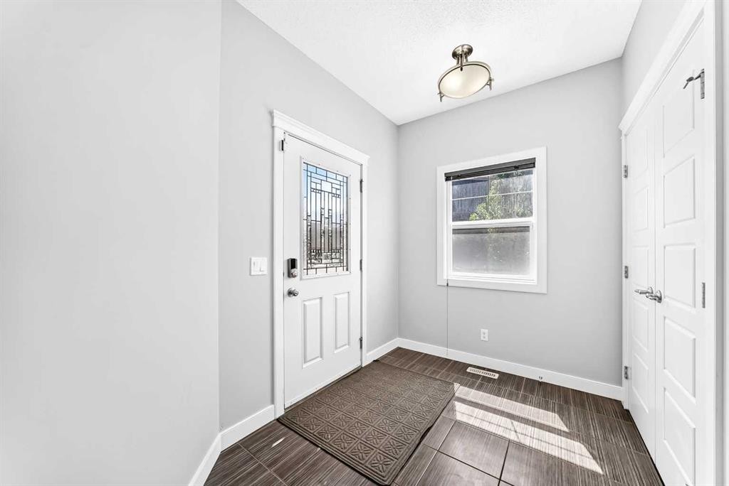 325 Evanspark Gardens Nw, Calgary, AB