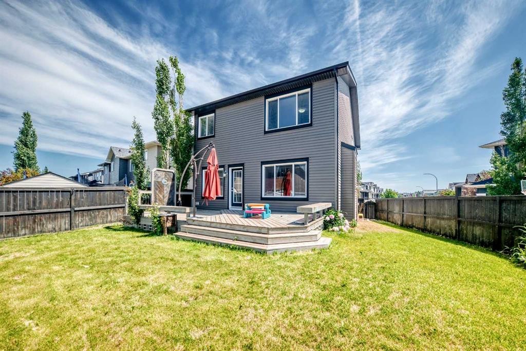 325 Evanspark Gardens Nw, Calgary, AB