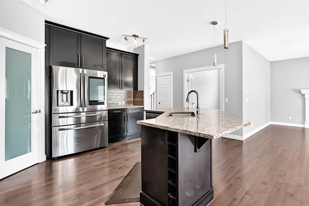325 Evanspark Gardens Nw, Calgary, AB