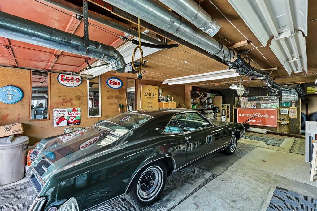 8627 Athabasca Street Se, Calgary, AB