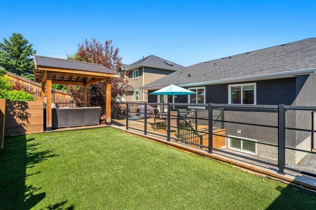 78 Edgevalley Close Nw, Calgary, AB