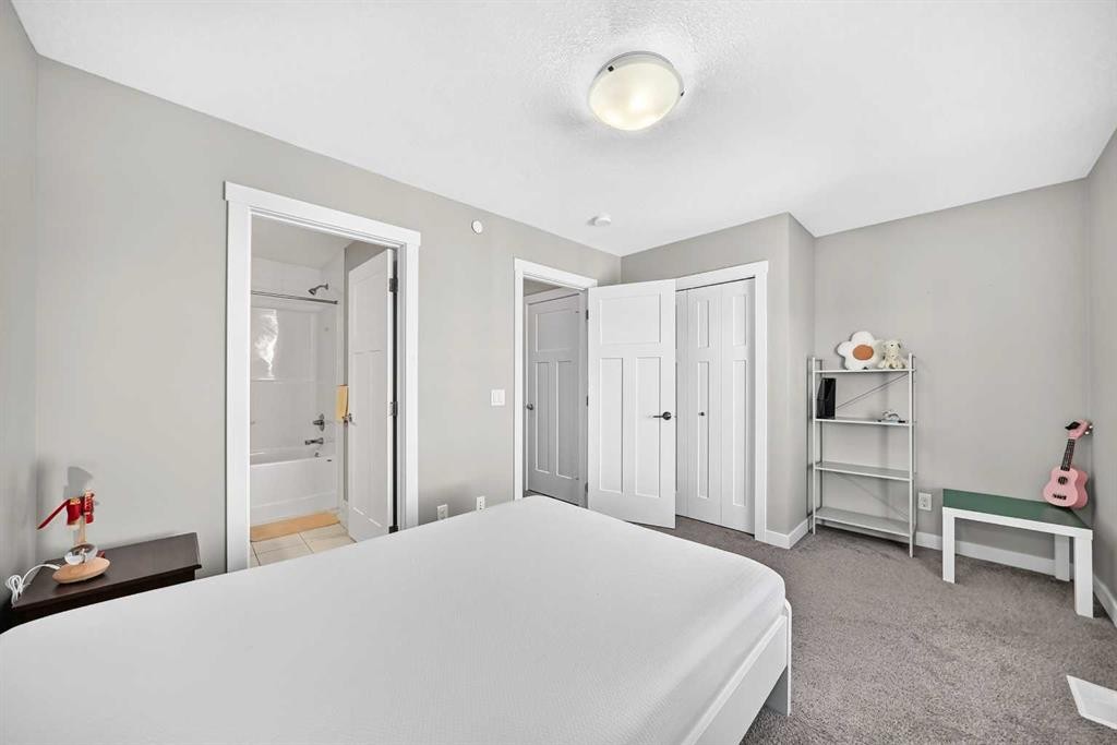 193 Livingston Common Ne, Calgary, AB