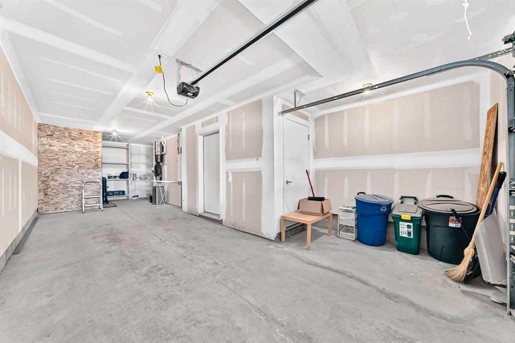 193 Livingston Common Ne, Calgary, AB