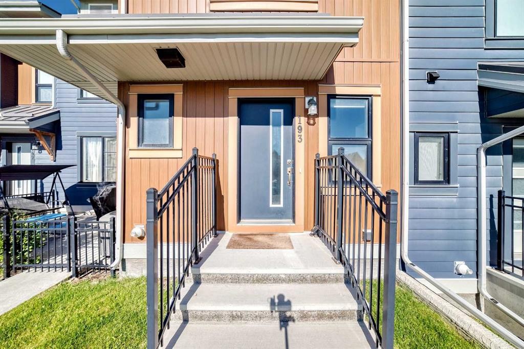 193 Livingston Common Ne, Calgary, AB