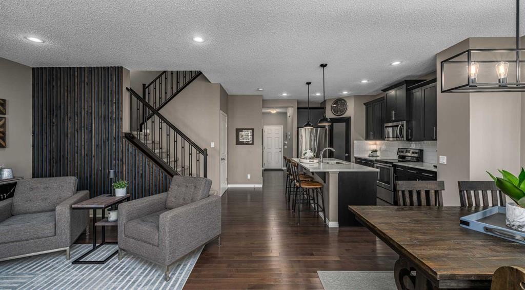 220 Copperpond Green Se, Calgary, AB - Indoor Photo Showing Living Room