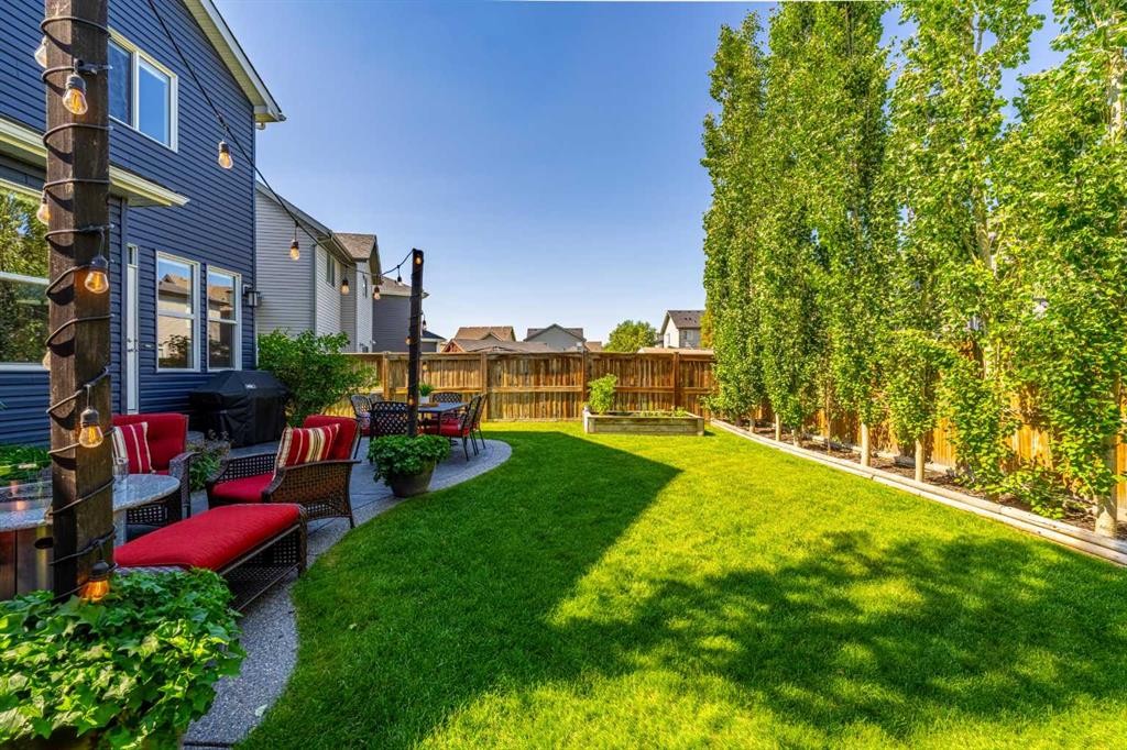 220 Copperpond Green Se, Calgary, AB - Outdoor