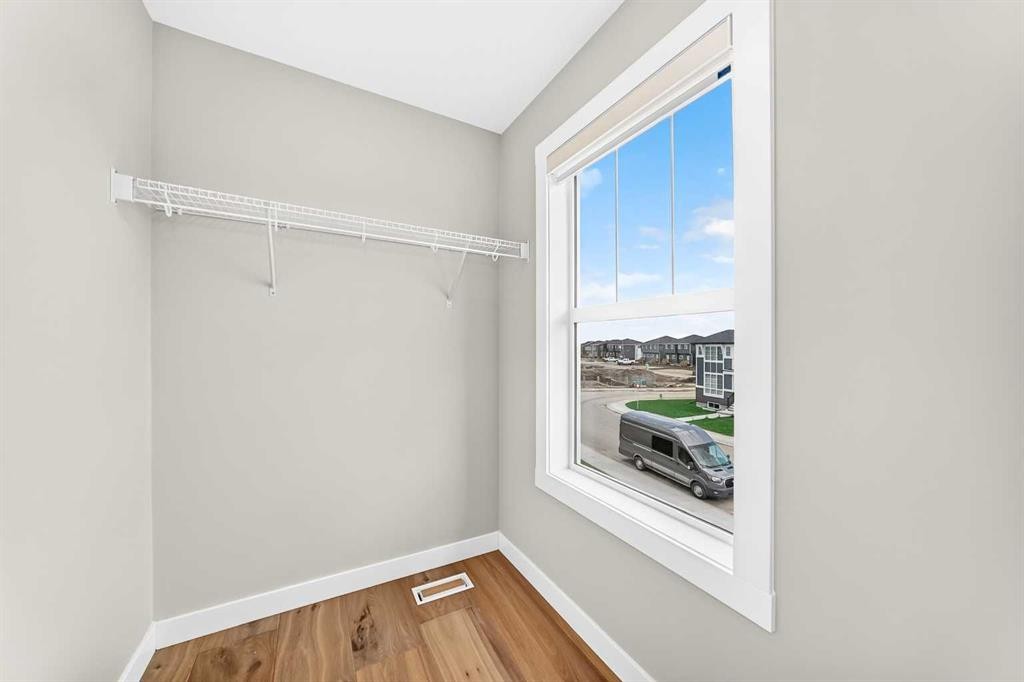171 Corner Glen Grove Ne, Calgary, AB