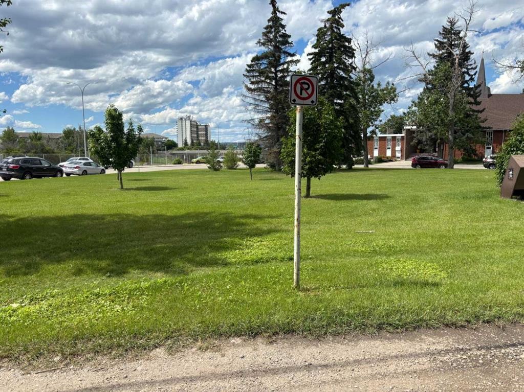 3207 Castle Road Nw, Calgary, AB