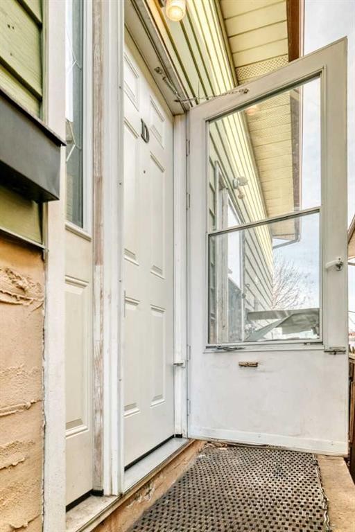 D-903 44 Street Se, Calgary, AB