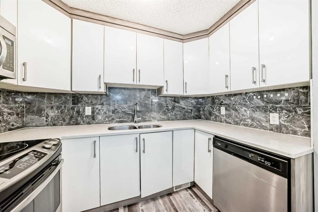 D-903 44 Street Se, Calgary, AB
