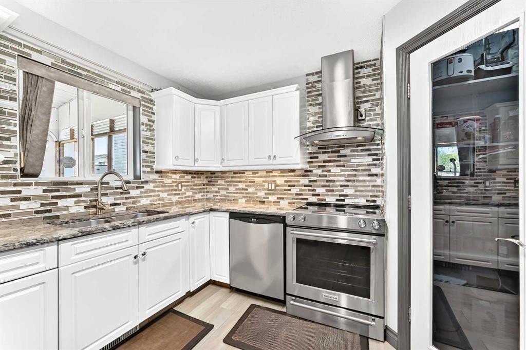 283 Applestone Park Se, Calgary, AB