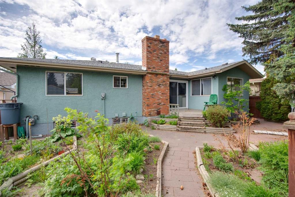 328 Norseman Road Nw, Calgary, AB