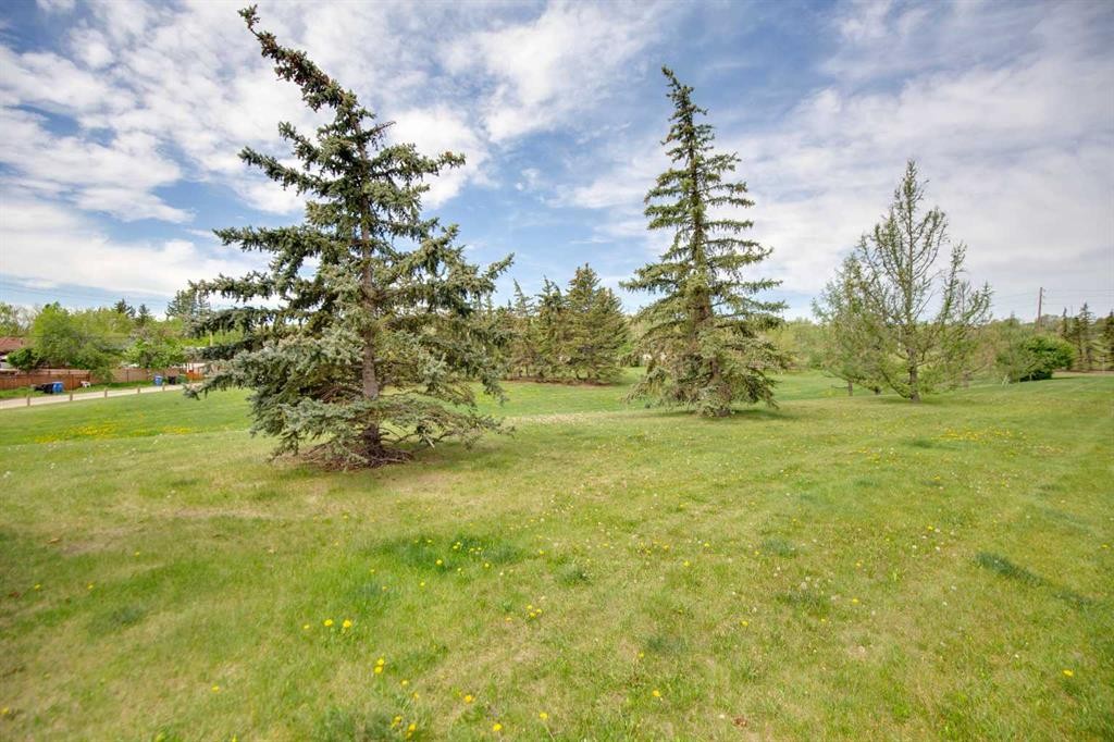 328 Norseman Road Nw, Calgary, AB