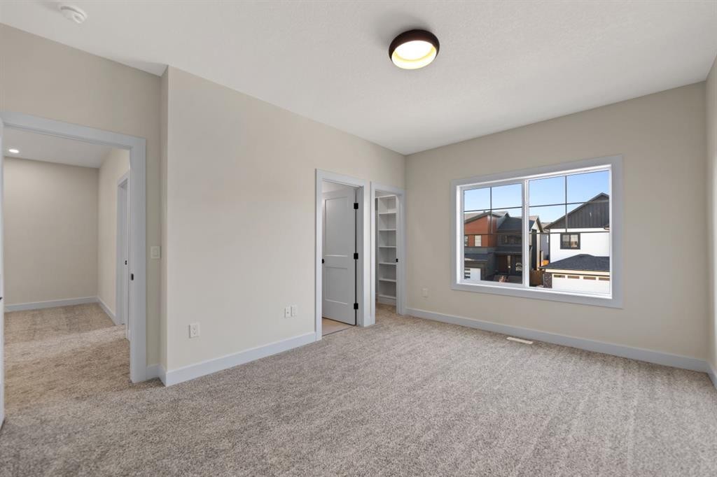 39 South Shore Road, Chestermere, AB - Indoor Photo Showing Other Room