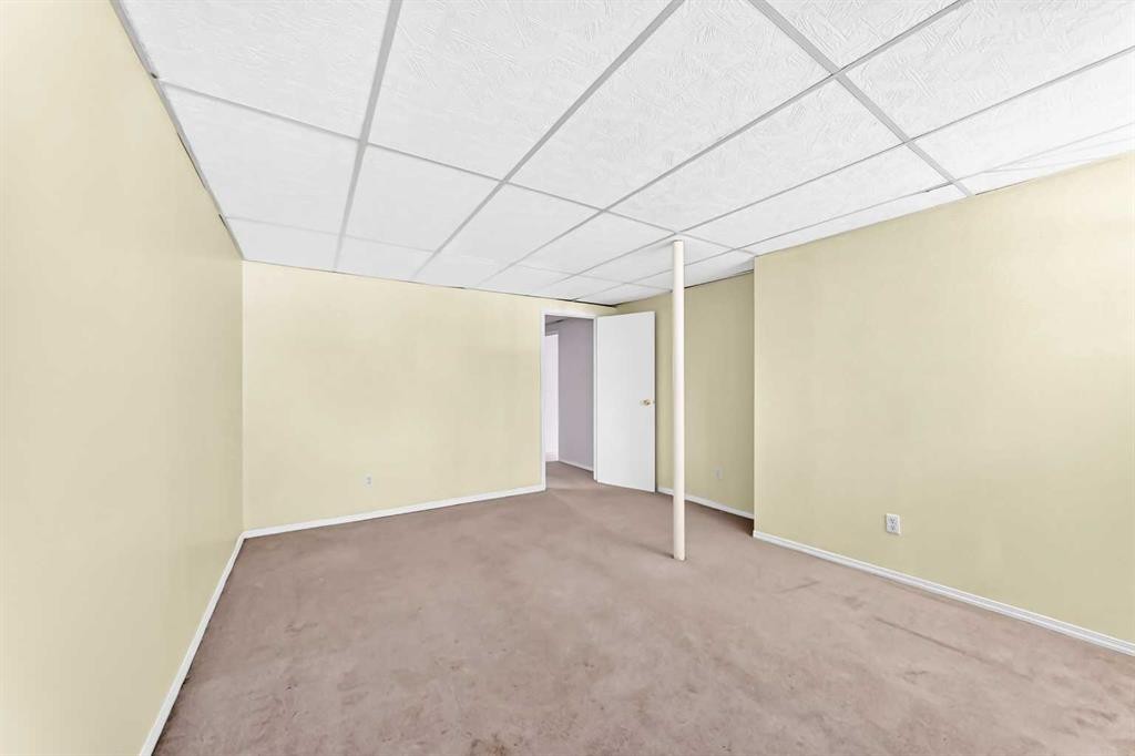 641 Whitewood Road Ne, Calgary, AB