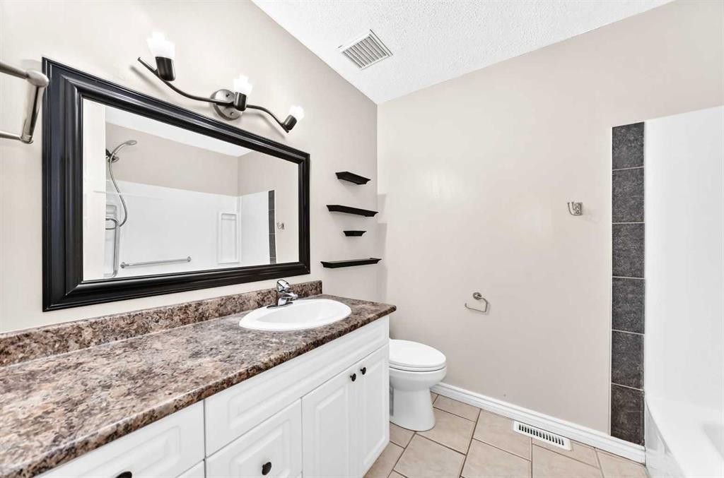 641 Whitewood Road Ne, Calgary, AB