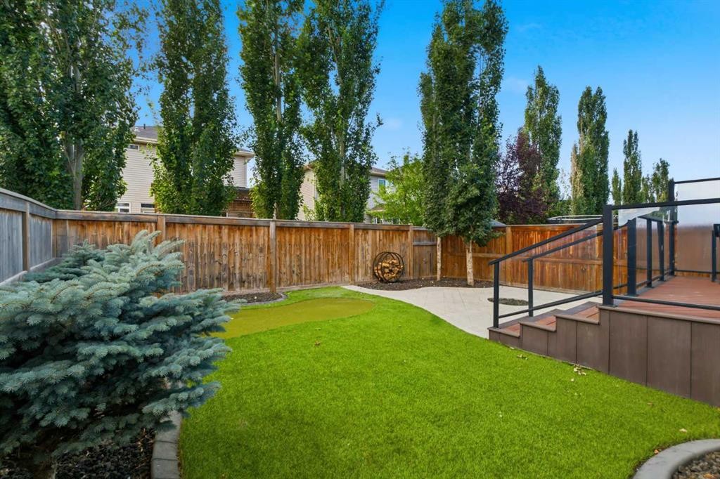 117 Auburn Glen Drive Se, Calgary, AB - Outdoor With Backyard