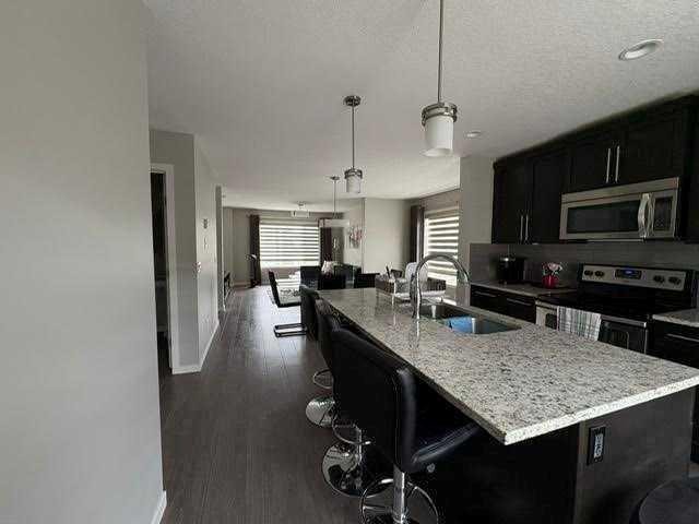 202 Evansridge Park Nw, Calgary, AB