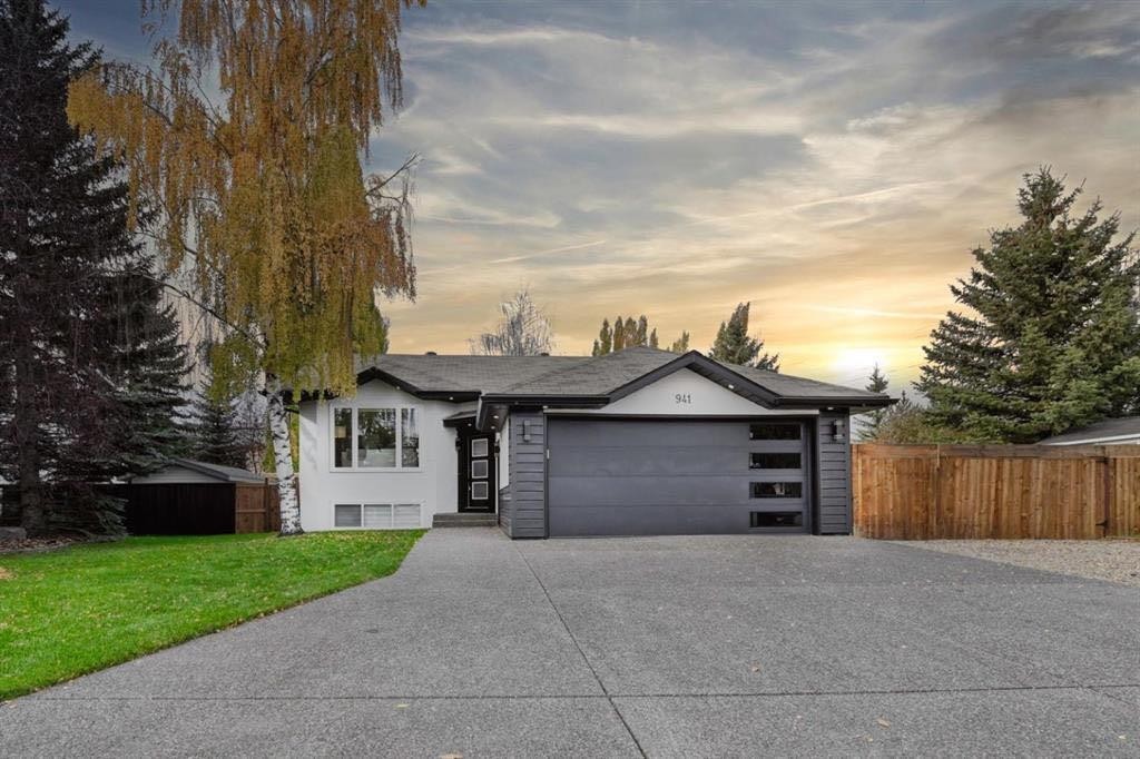 941 West Chestermere Drive, Chestermere, AB