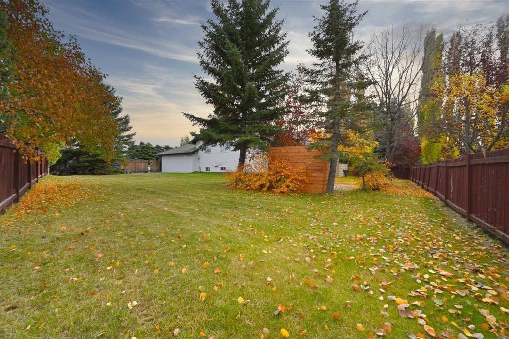 941 West Chestermere Drive, Chestermere, AB