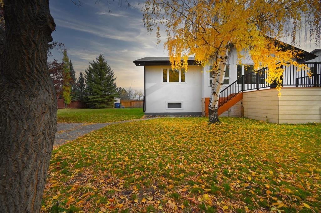 941 West Chestermere Drive, Chestermere, AB
