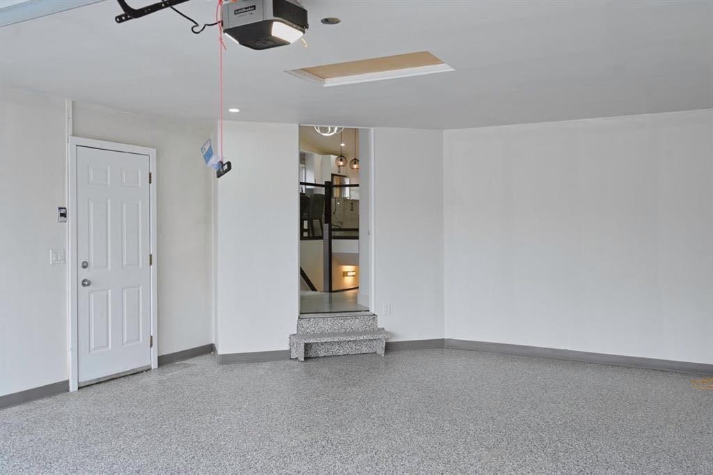 941 West Chestermere Drive, Chestermere, AB