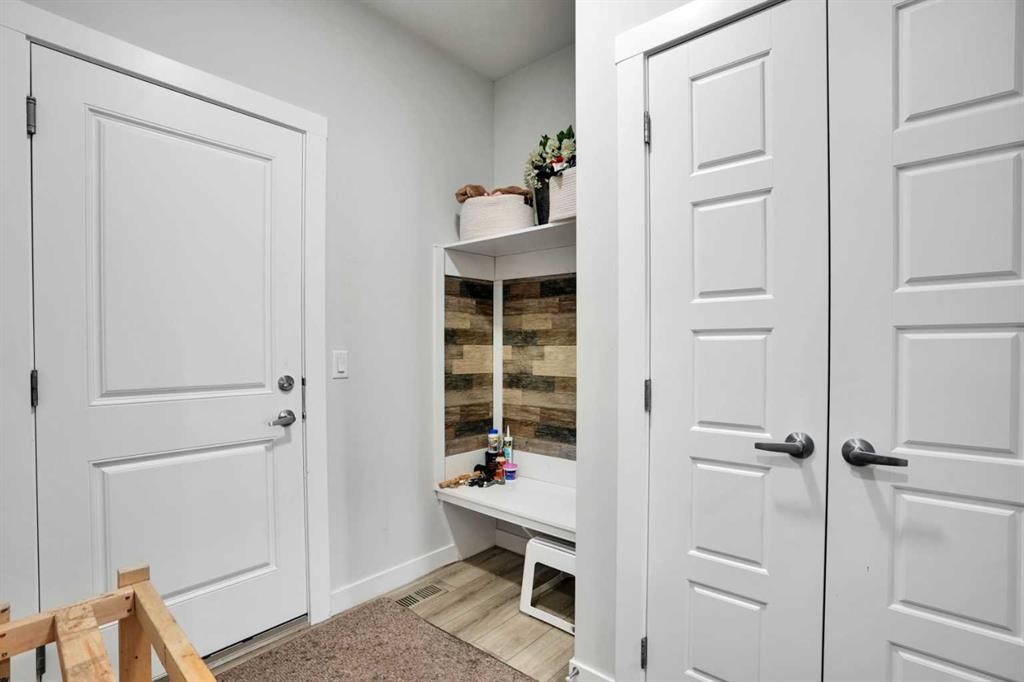 106 Amblehurst Way Nw, Calgary, AB