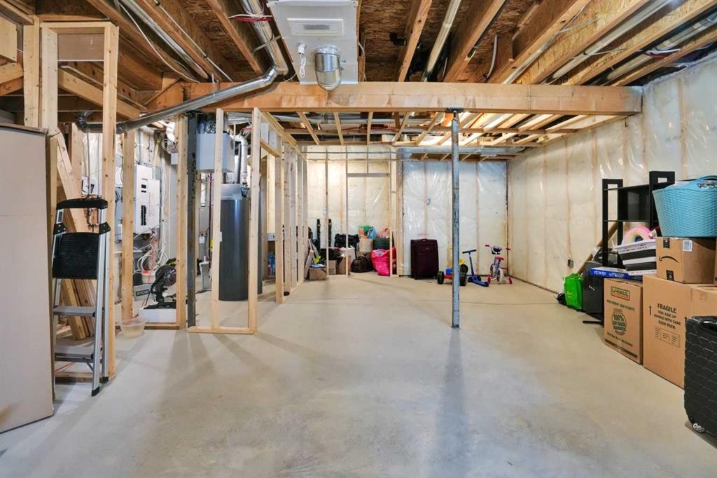 106 Amblehurst Way Nw, Calgary, AB
