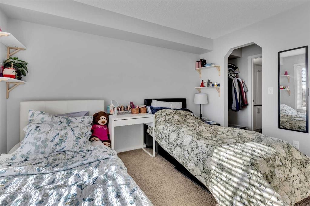 5312-755 Copperpond Boulevard Se, Calgary, AB - Indoor Photo Showing Bedroom