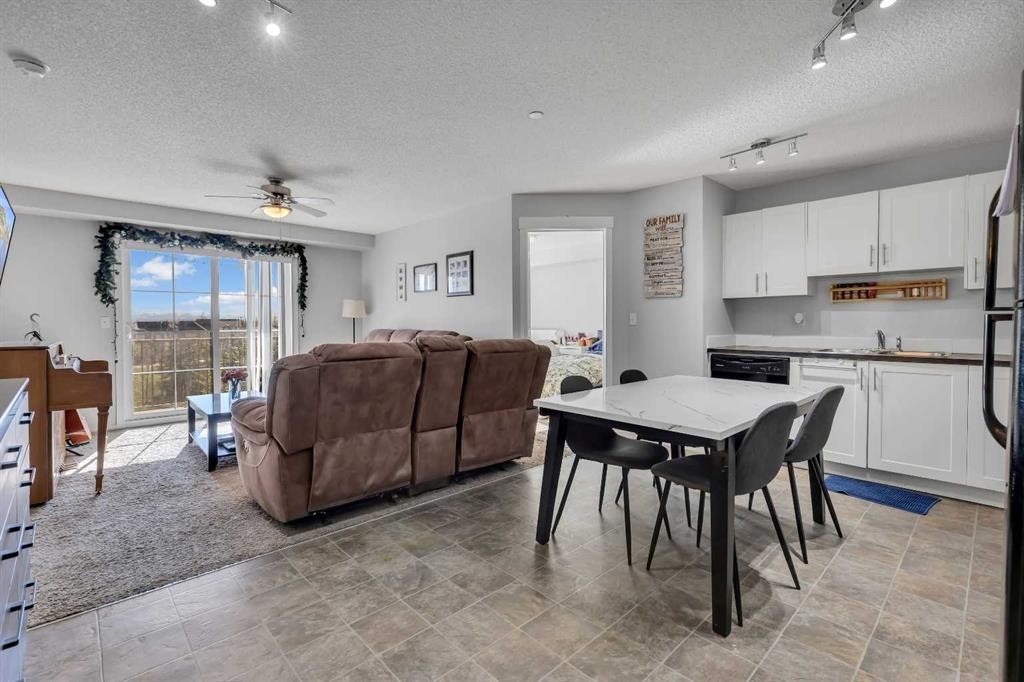 5312-755 Copperpond Boulevard Se, Calgary, AB - Indoor