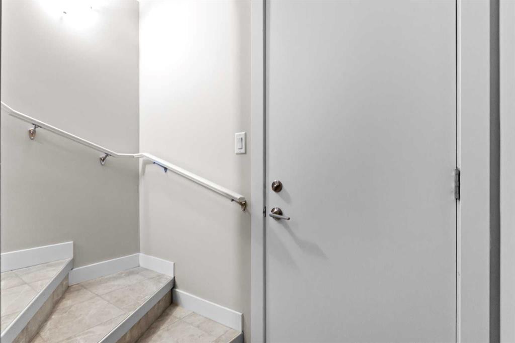 271 Livingston Common Ne, Calgary, AB