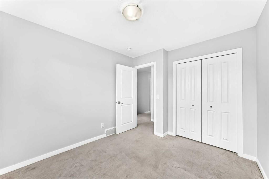 49 Legacy Glen Place Se, Calgary, AB - Indoor