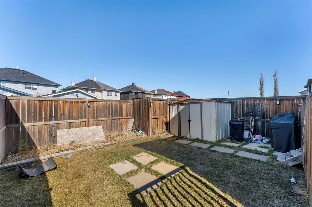 33 Saddlebrook Common Ne, Calgary, AB