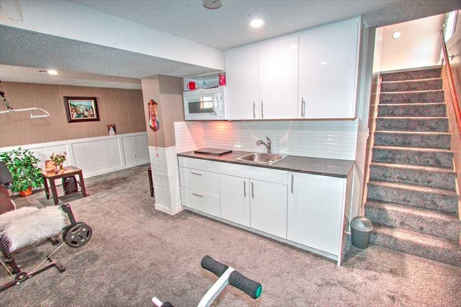 707 Malvern Drive Ne, Calgary, AB