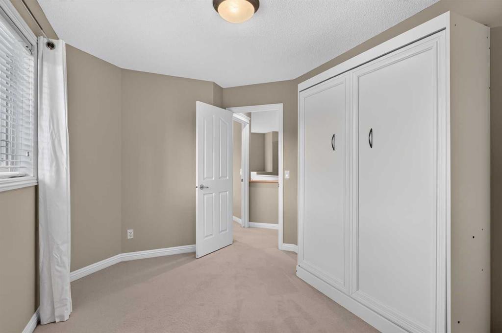 25 Panamount Rise Nw, Calgary, AB