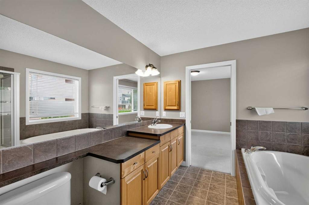 25 Panamount Rise Nw, Calgary, AB