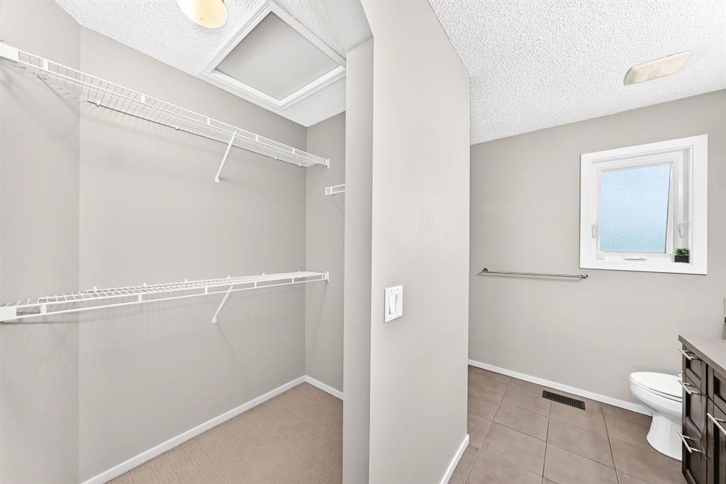 277 Saddlecrest Way Ne, Calgary, AB