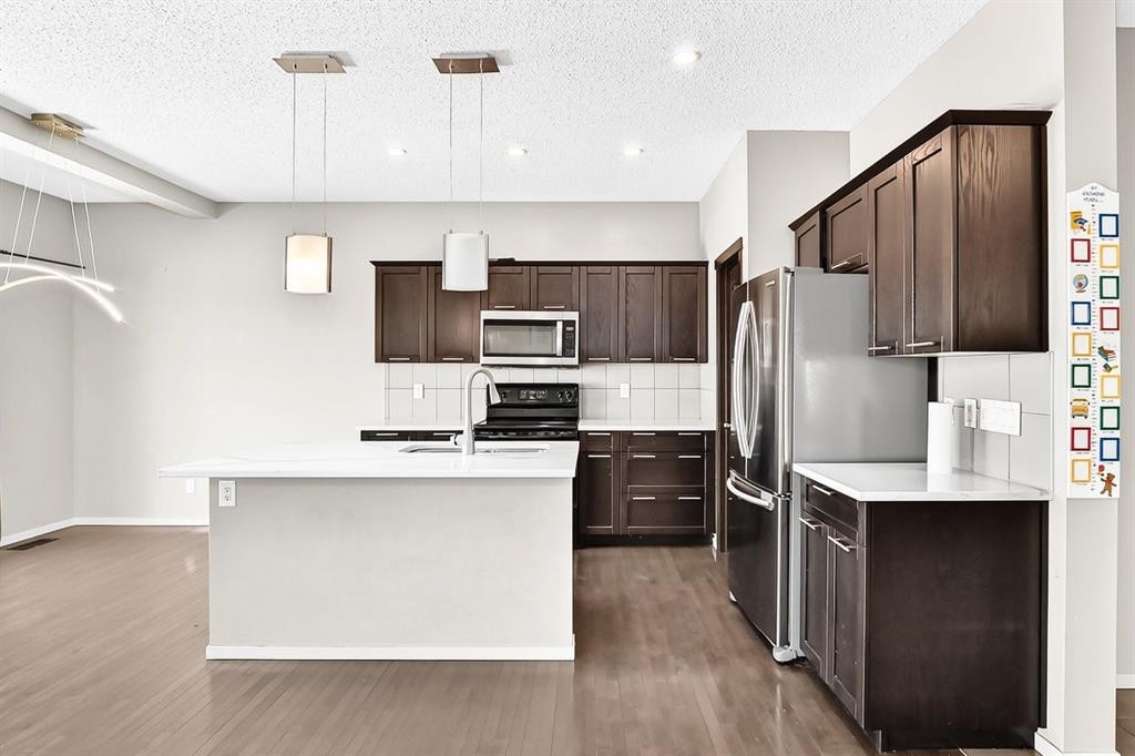 277 Saddlecrest Way Ne, Calgary, AB