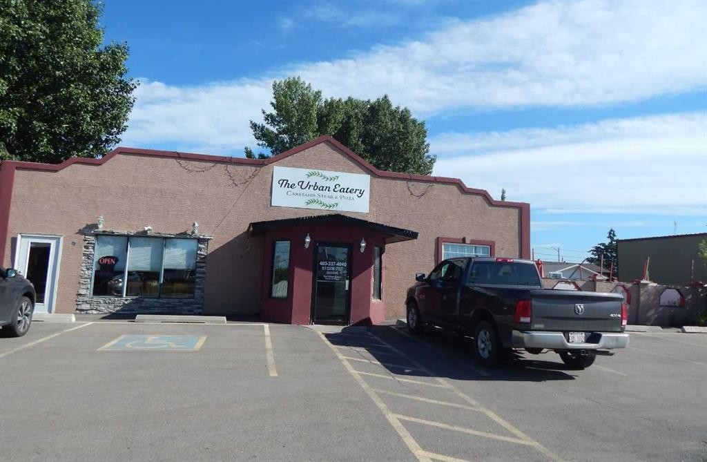 837 E Centre Street, Carstairs, AB