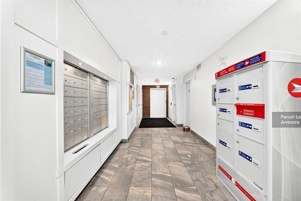 4302-755 Copperpond Boulevard Se, Calgary, AB - Indoor Photo Showing Other Room