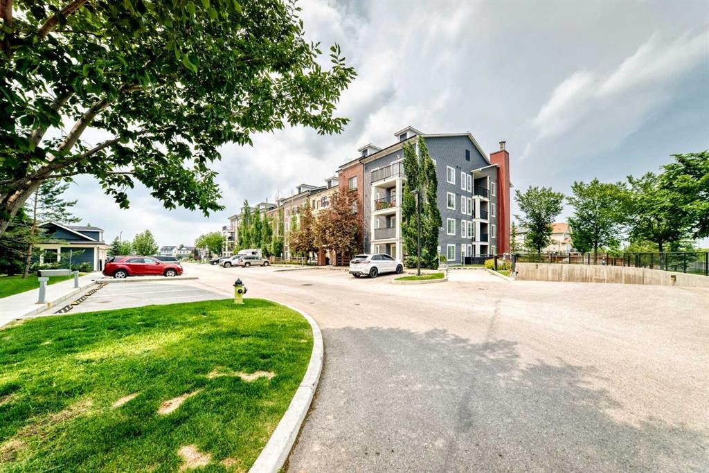 4302-755 Copperpond Boulevard Se, Calgary, AB - Outdoor