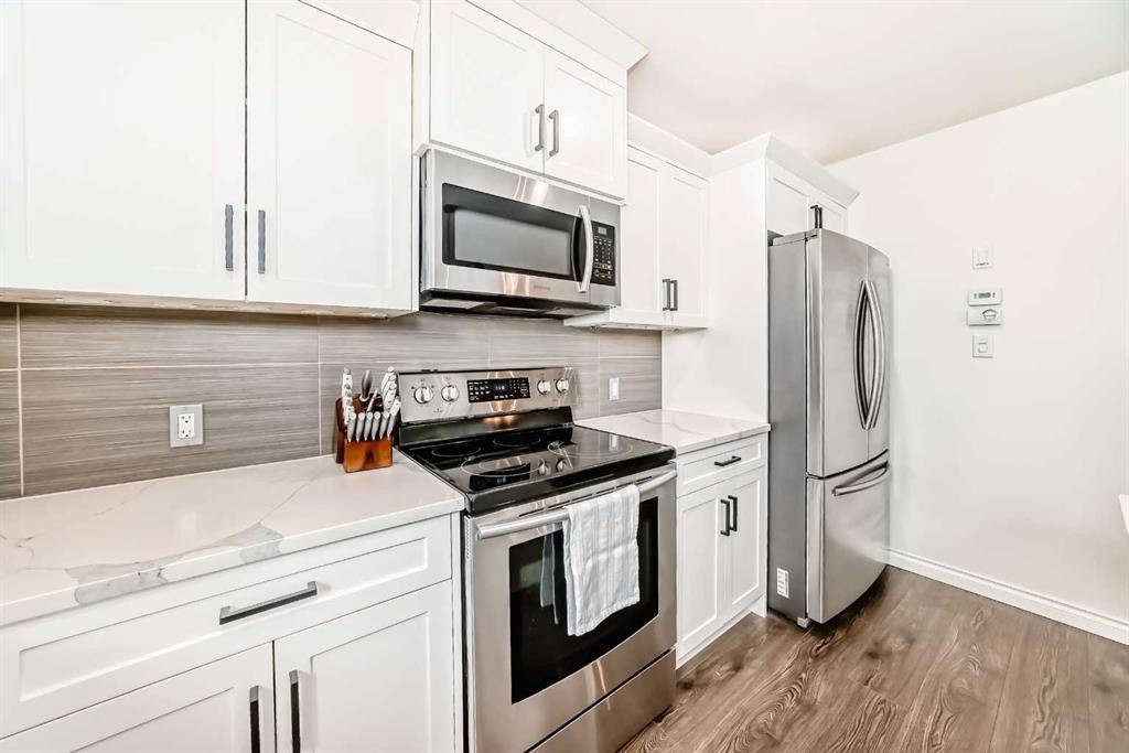 9 Bethune Way, Carstairs, AB