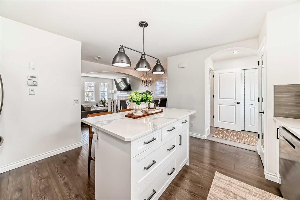 9 Bethune Way, Carstairs, AB