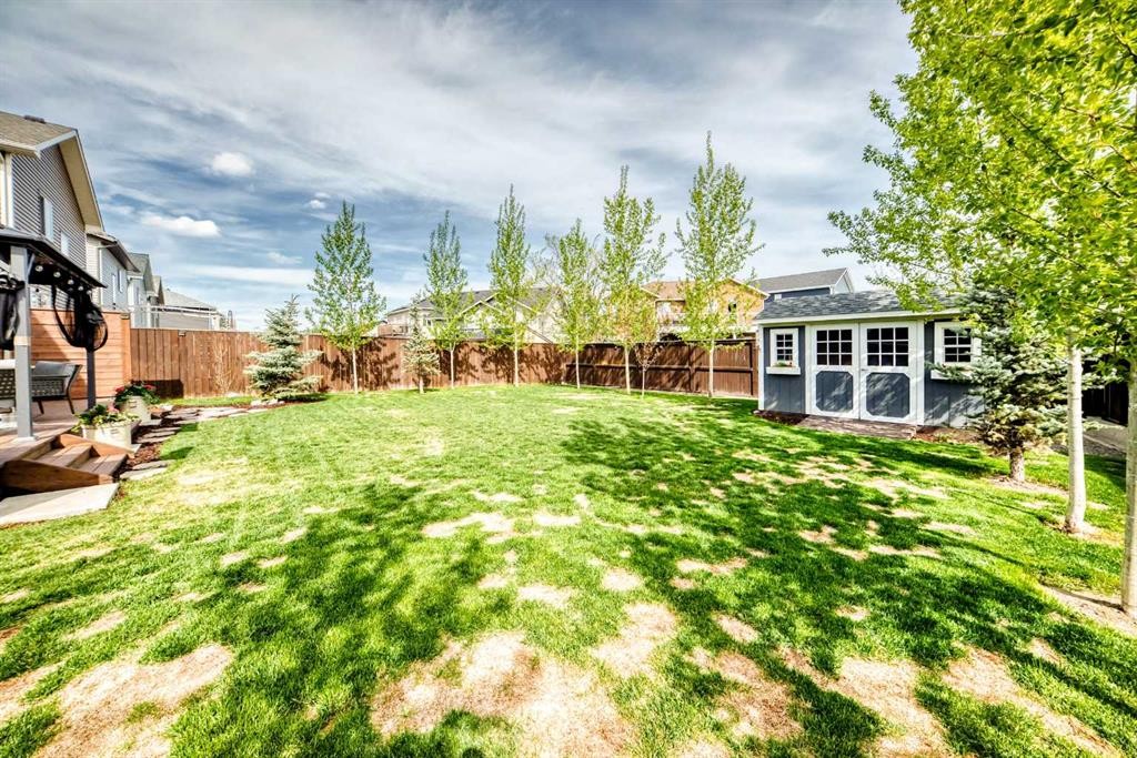 9 Bethune Way, Carstairs, AB