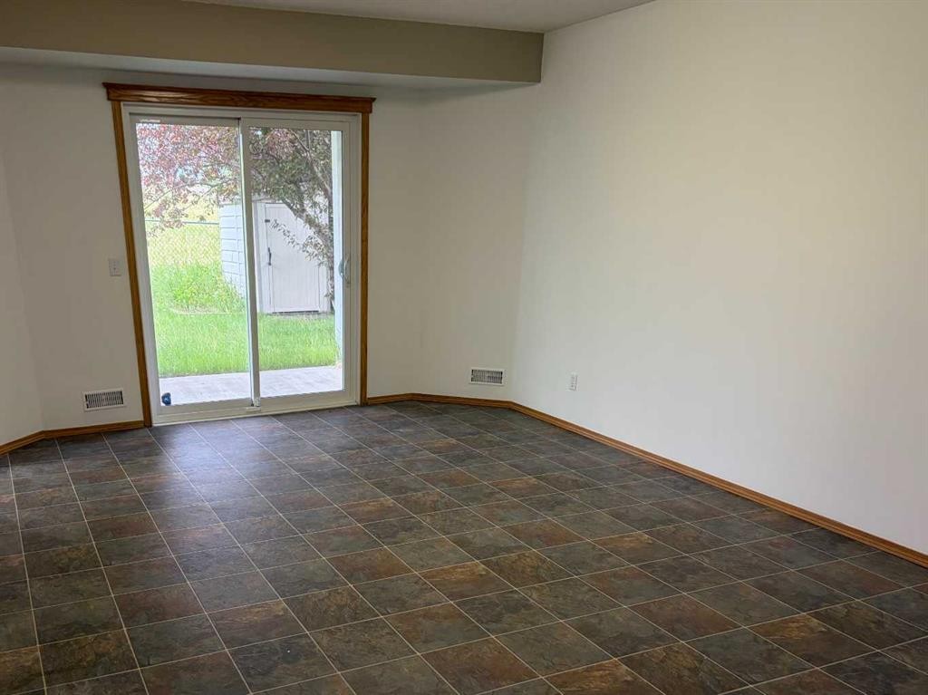 73 Scripps Landing Nw, Calgary, AB