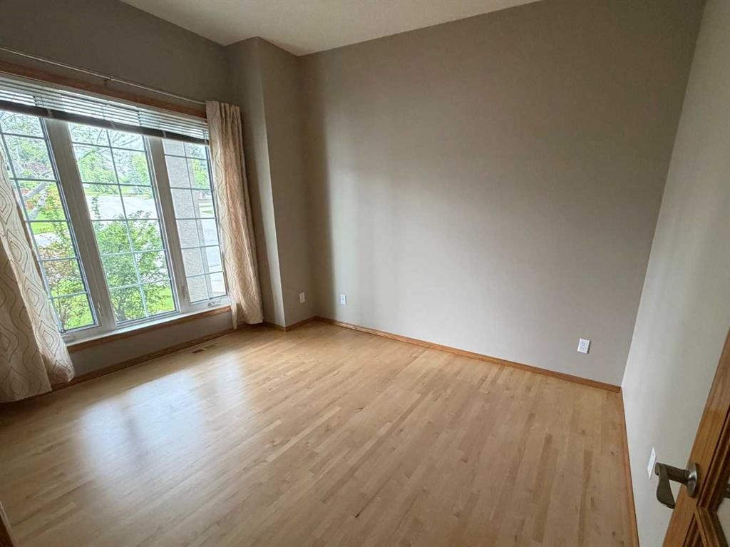73 Scripps Landing Nw, Calgary, AB