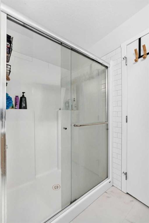 3208-220 Seton Grove Se, Calgary, AB - Indoor Photo Showing Bathroom