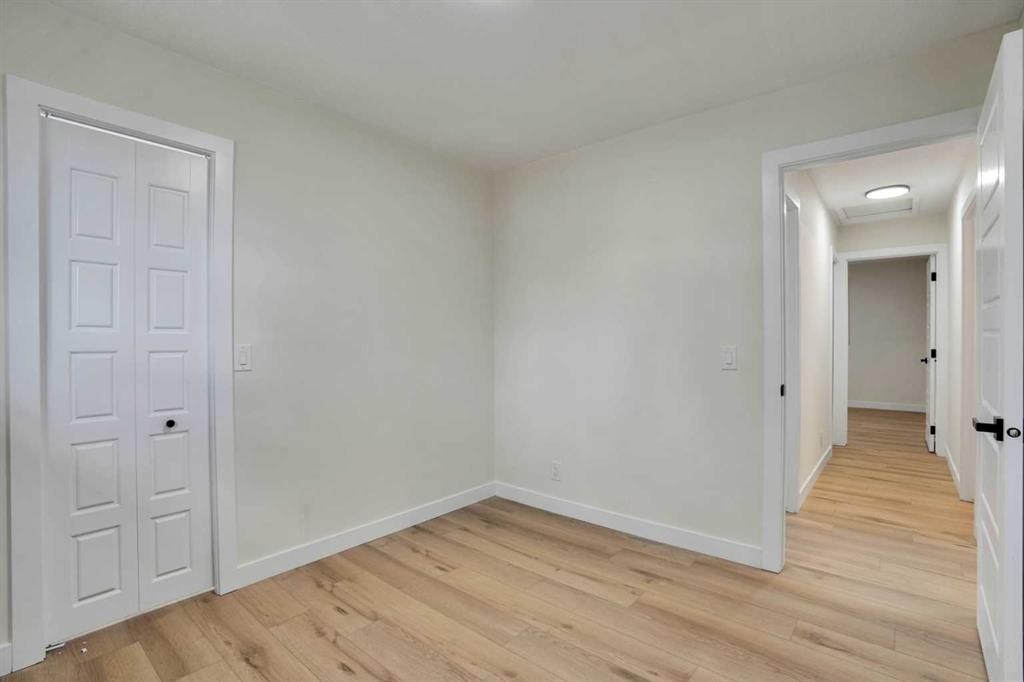 1903 62 Street Ne, Calgary, AB - Indoor Photo Showing Other Room