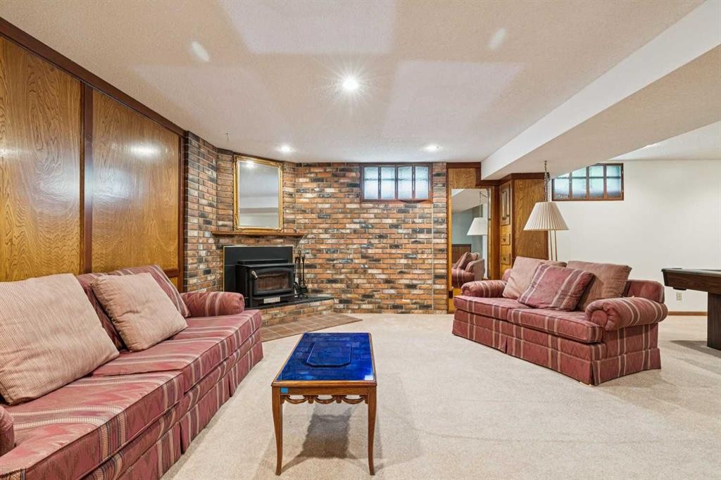 2432 Paliswood Road Sw, Calgary, AB
